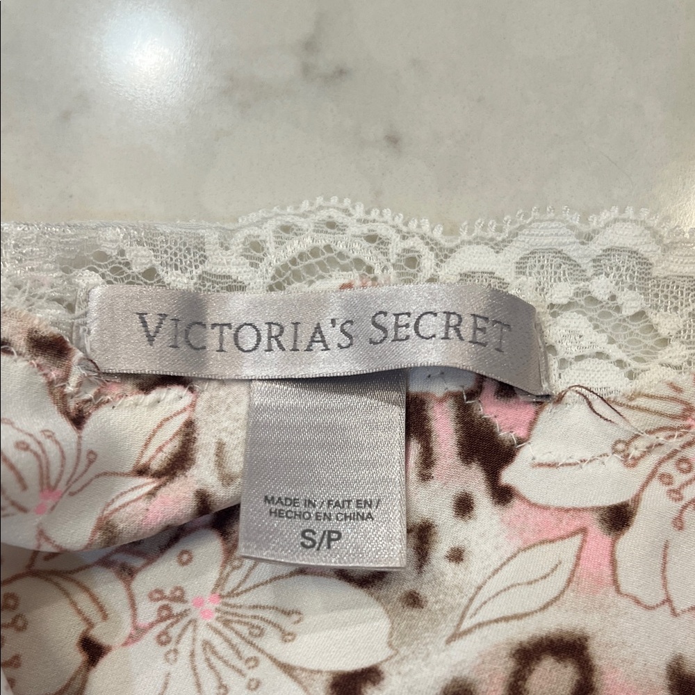 Victoria's Secret Pink Floral Lace Chemise Size Small - Picture 5 of 9
